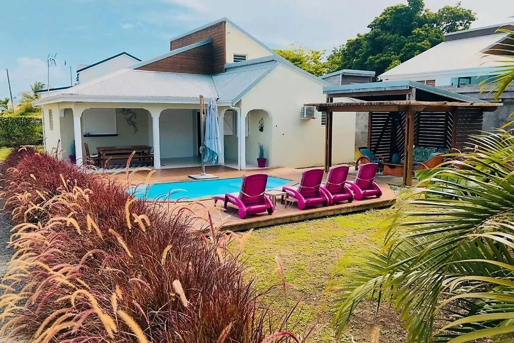 Kaz Tropicale Villa Sainte-Anne